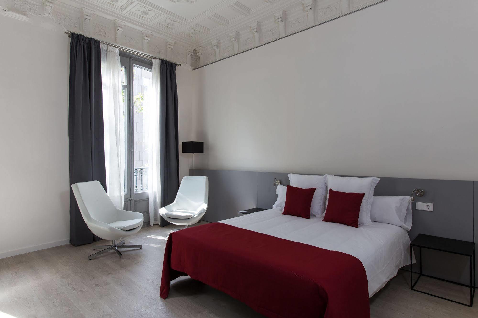 Izaila Plaza Catalunya Hotel Barcelona Exterior photo
